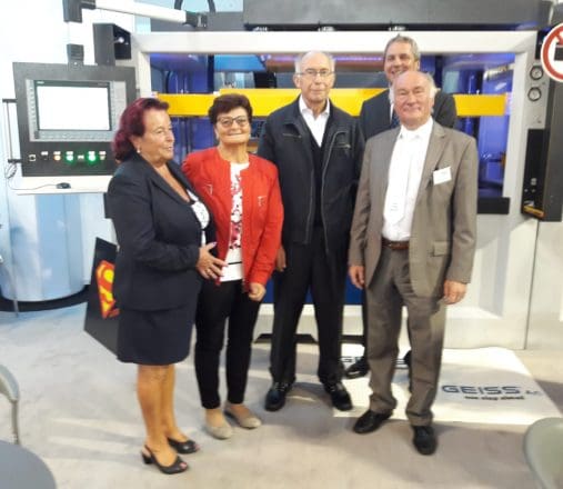 Twin-Sheet Maschine T10 Geiss