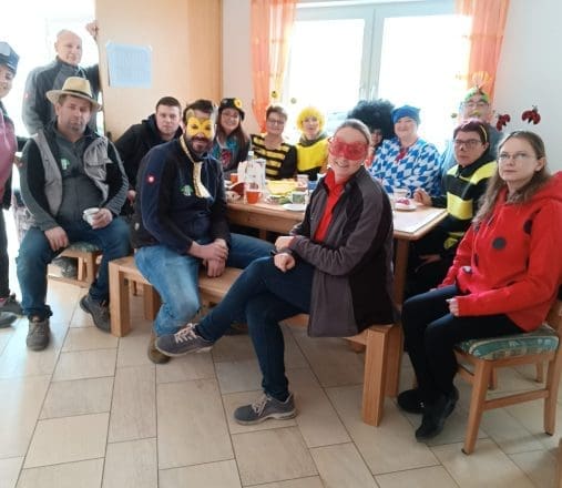 Kunststoffteile Linbrunner Vakuumtiefzieher